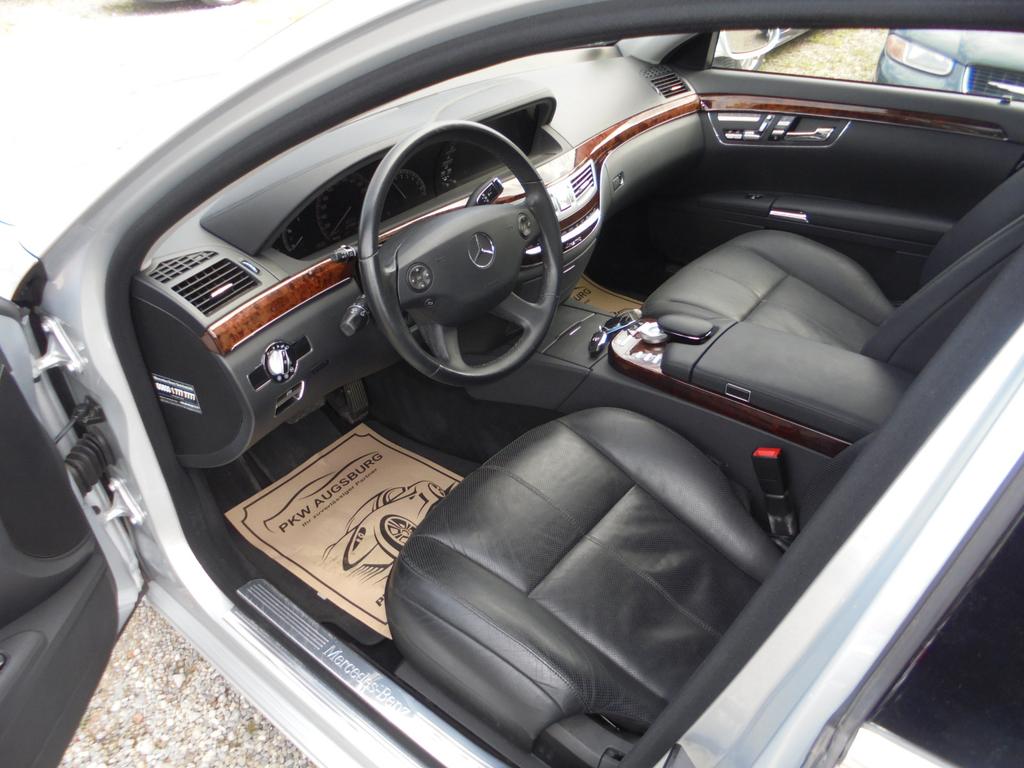 Mercedes-Benz S 500