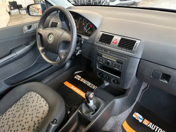 Skoda Fabia *KLIMA*AHK*TÜV: 327*Dachreling*