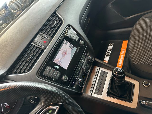 Skoda Octavia Combi Ambition *CNG*BI-XENON*TEMPOMAT