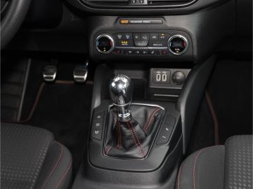 Ford Focus ST-Line 1.0 EcoBoost Mild-Hybrid Kamera Na