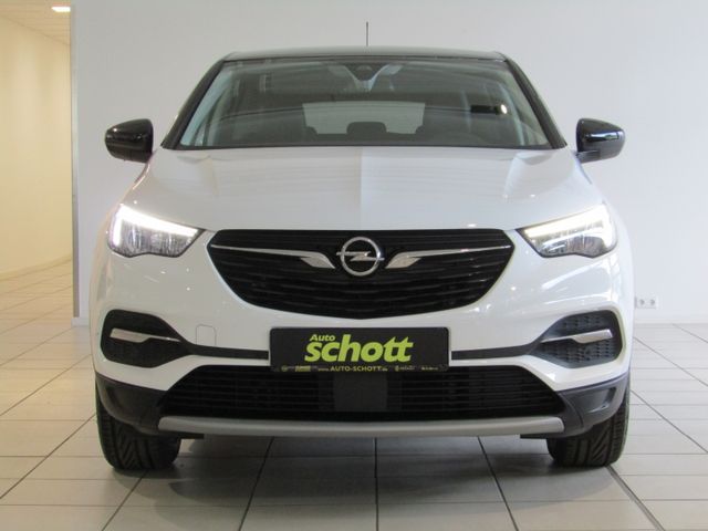 Grandland INNOVATION 1.2 Turbo AHK TEMP KAM PDC 