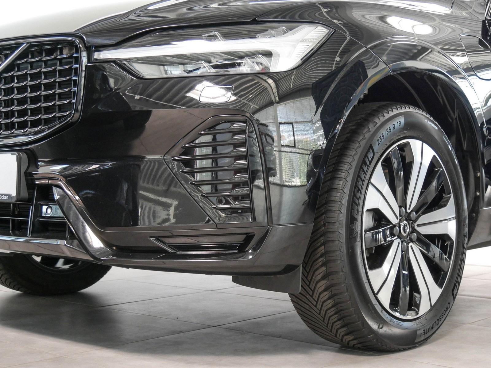 Volvo XC60 T6 AWD Recharge Plus Dark #LED/PDC/RFK/Harm
