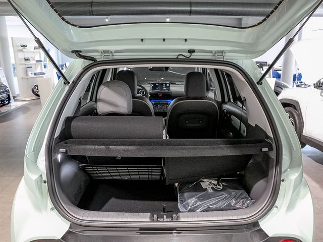 Hyundai Inster Digitales Cockpit Kamera Navi Bluetooth