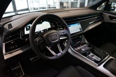 AUDI SQ7 TFSI | B&O | AHK | Pano | HuD | FACELIFT AUDI SQ7 TFSI | B&O | AHK | Pano | HuD | FACELIFT