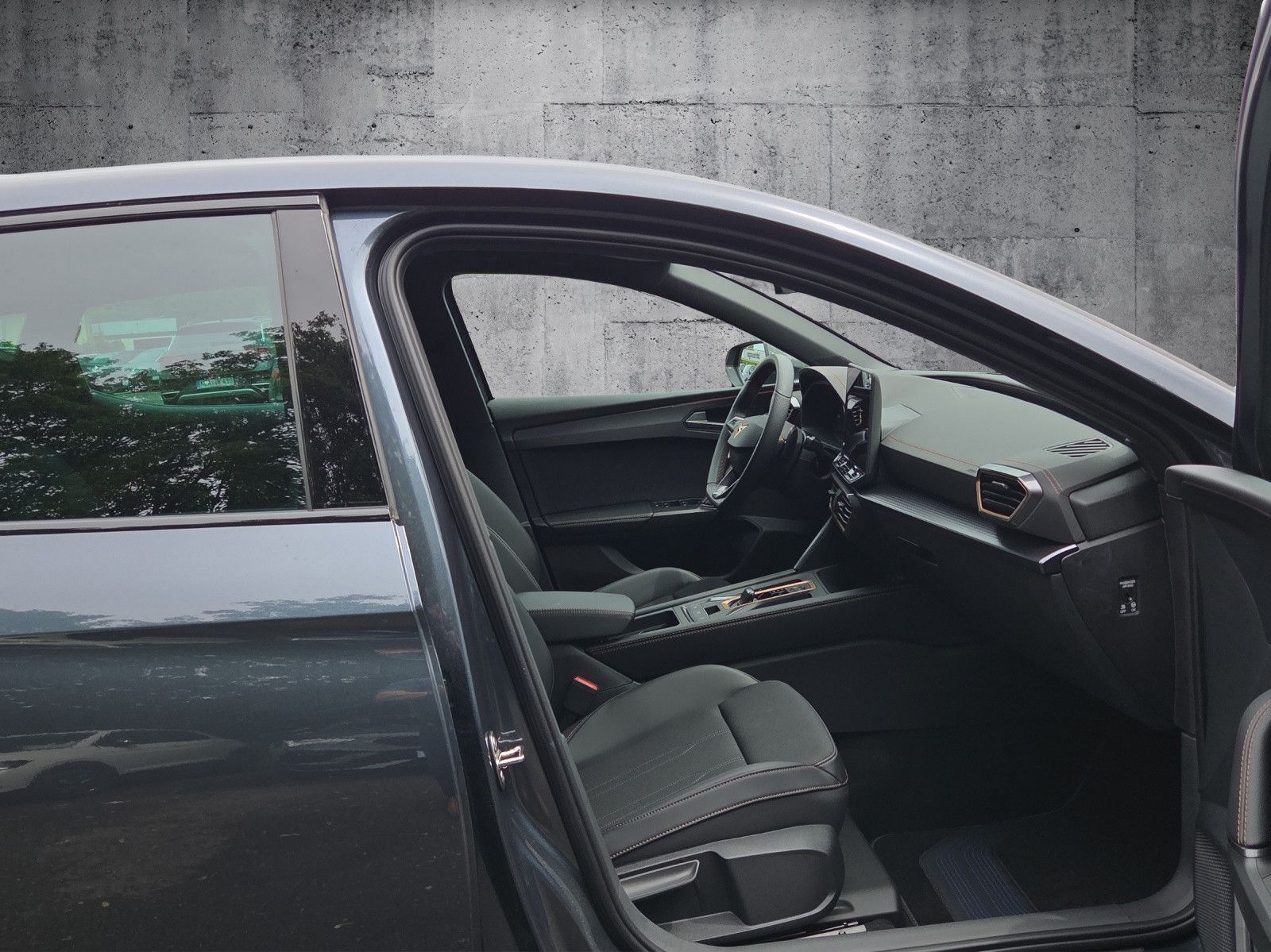 Leon "Pure Performance" 1.5 eTSI 110kW DSG NAVI