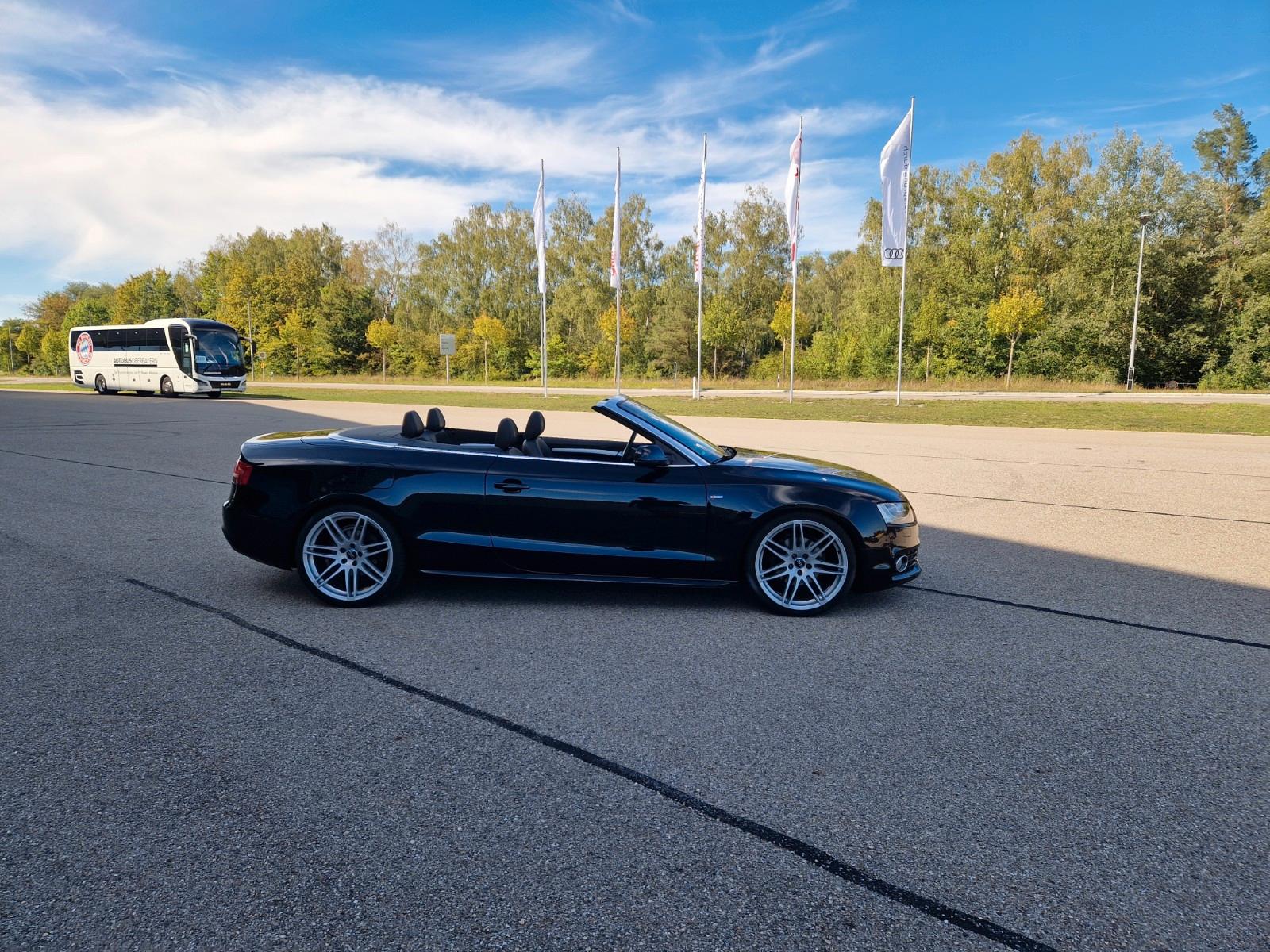 Audi A5 2.0 TDI (DPF) Cabriolet S-Line