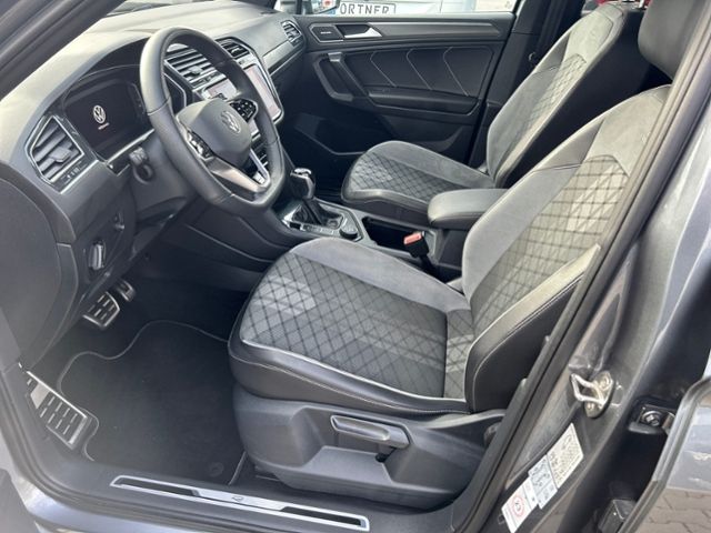 Fahrzeugabbildung Volkswagen Tiguan Allspace 2.0 TDI R-LINE 4MOTION HARMAN KA