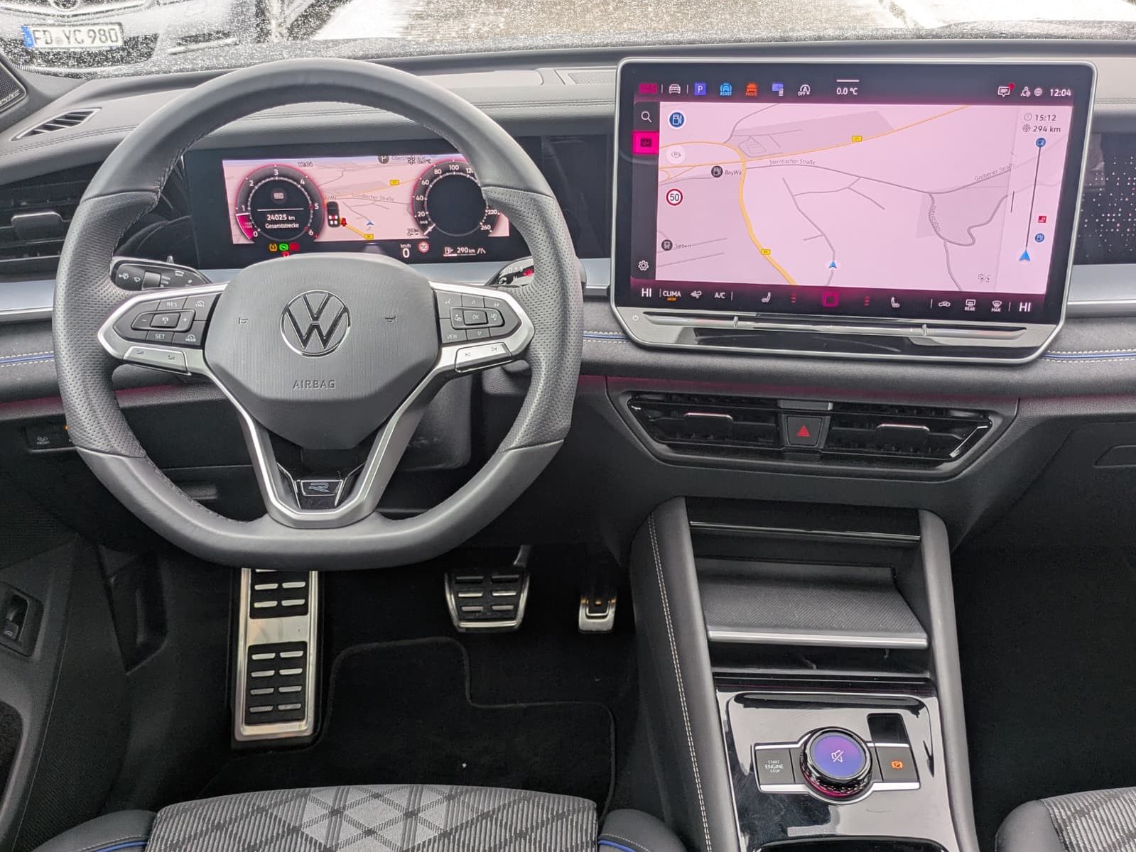 Fahrzeugabbildung Volkswagen Tayron 2.0 TDI 4M R-Line 7Si*MATRIX*AHK*PANO*HUD