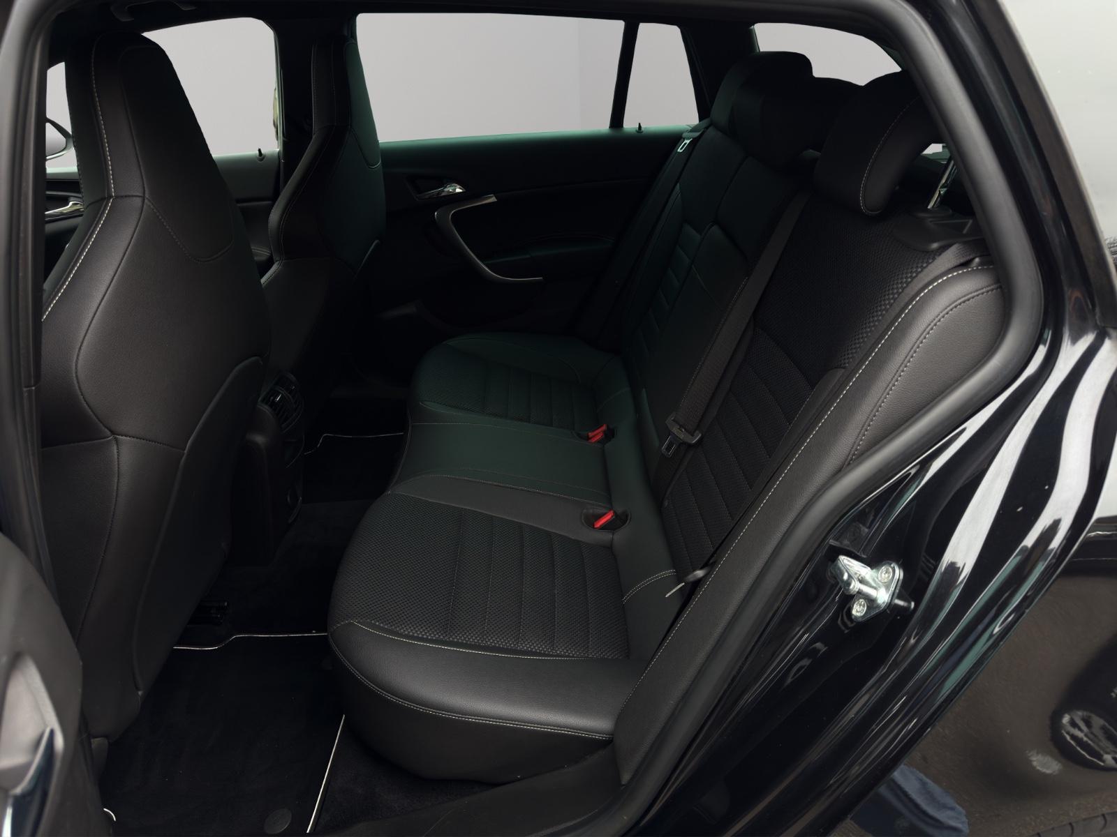 Opel Insignia OPC 4x4 | RECARO LEDER 1HAND NAVI