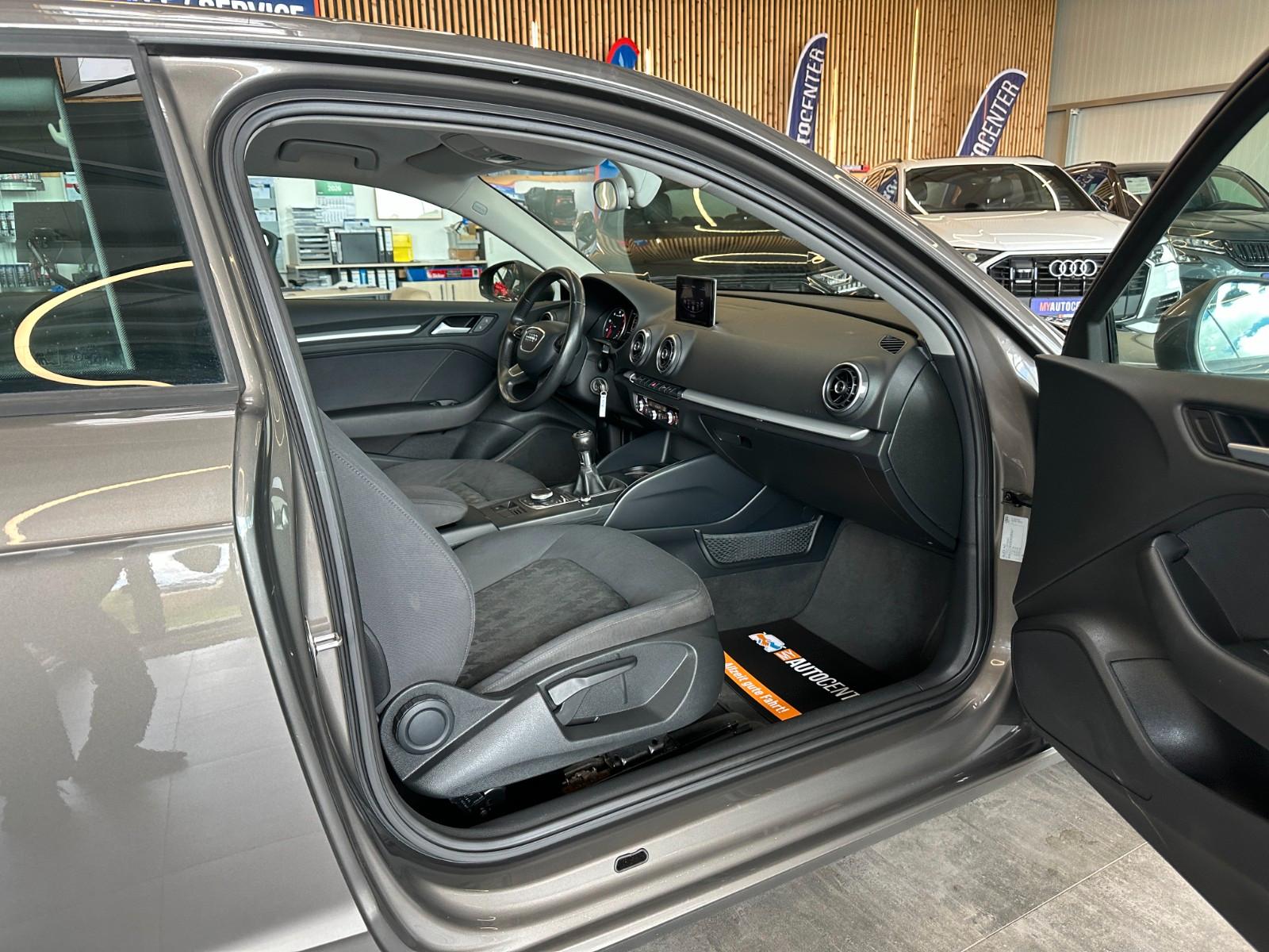 Audi A3 1.4 TFSI 122 ch • Xenon • Sièges chauffants • Audi Sound System - Climatisation