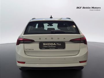 Skoda Octavia - 8