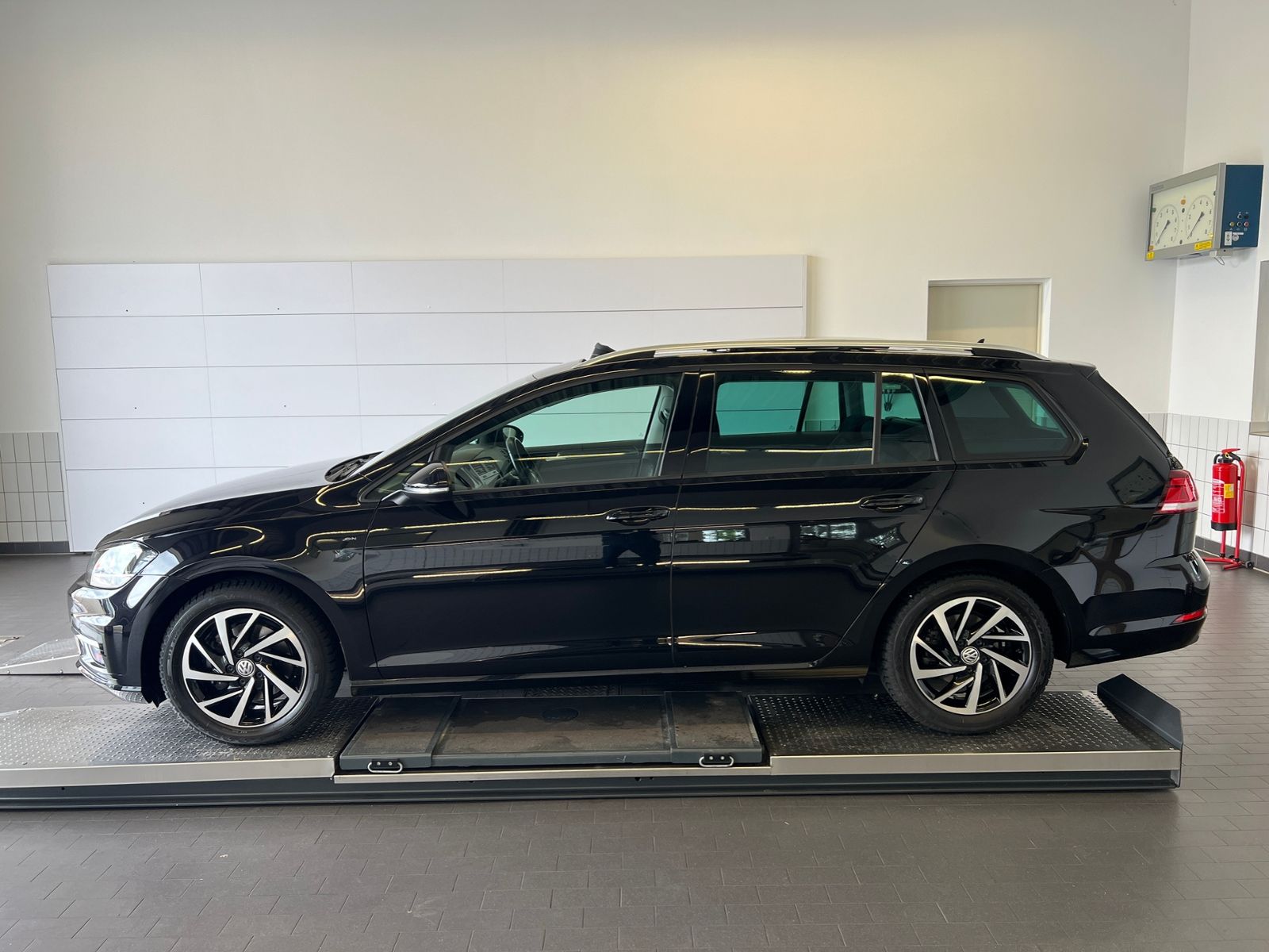 Fahrzeugabbildung Volkswagen Golf VII Variant Join 1.5 TSI ACT BlueMotion *Pa