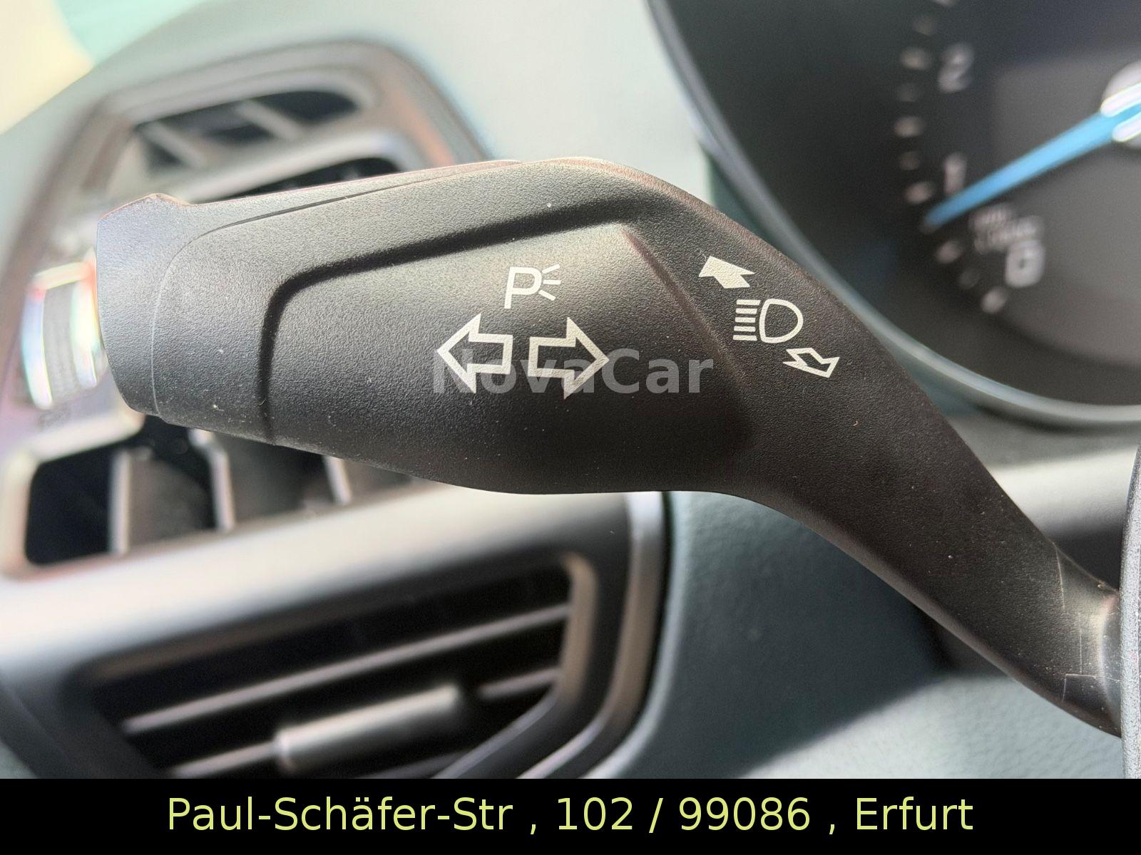 Ford C-MAX 2014 — photo 11