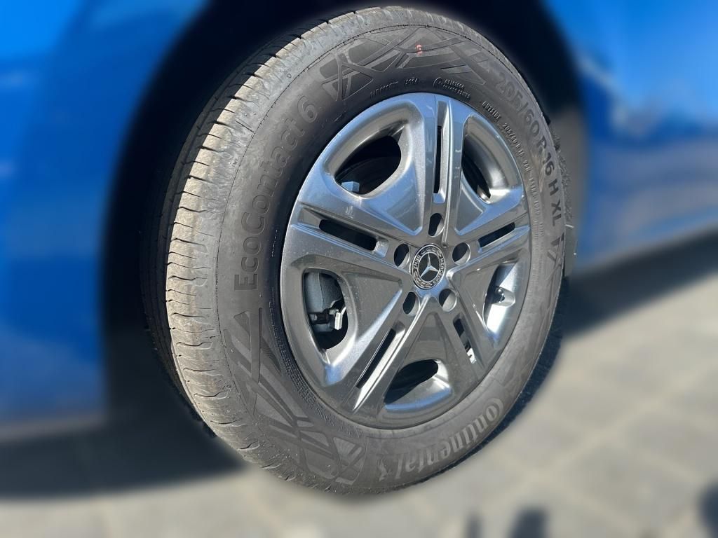Fahrzeugabbildung Mercedes-Benz T 180 d STYLE Standard LED KAM Navi SHZ ParkA
