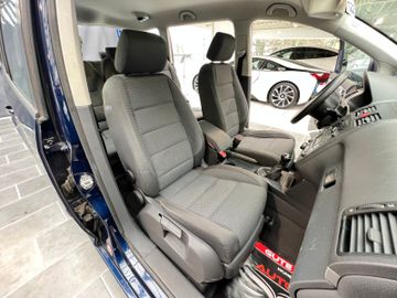 Fahrzeugabbildung Volkswagen Touran Trendline*1.6FSI*7.Sitze*Klima*Tempo*AHK*