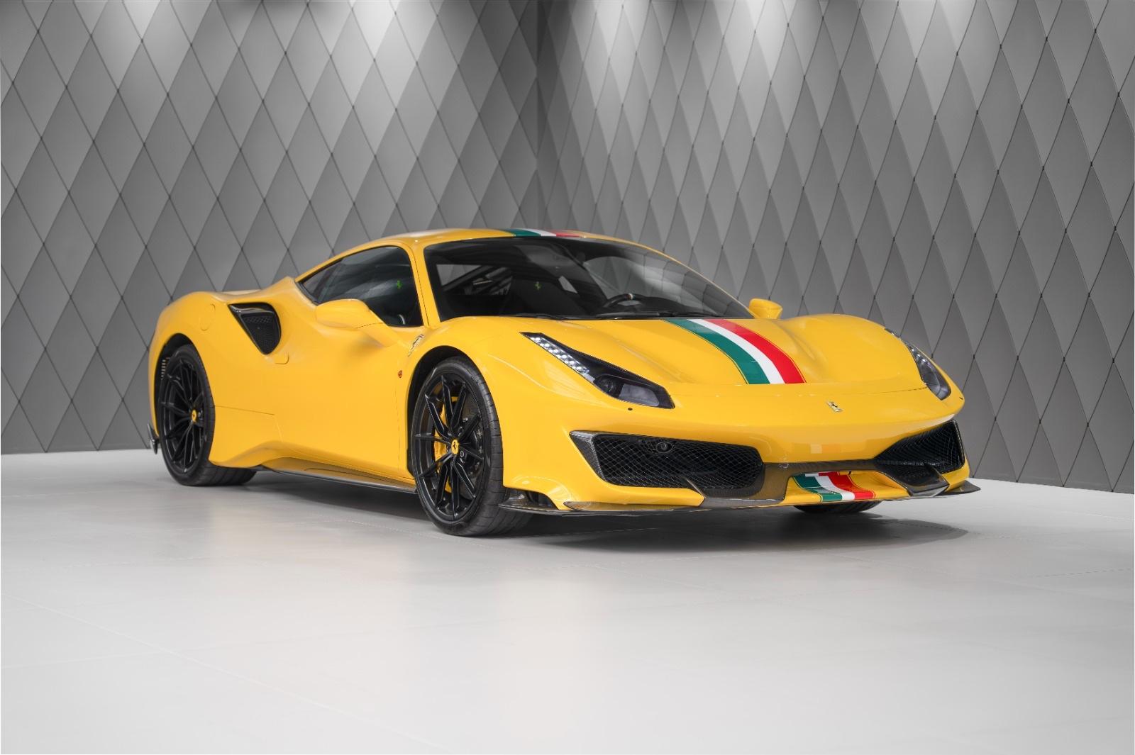 Ferrari 488 Pista Coupe YELLOW FULL CARBON FIBRE