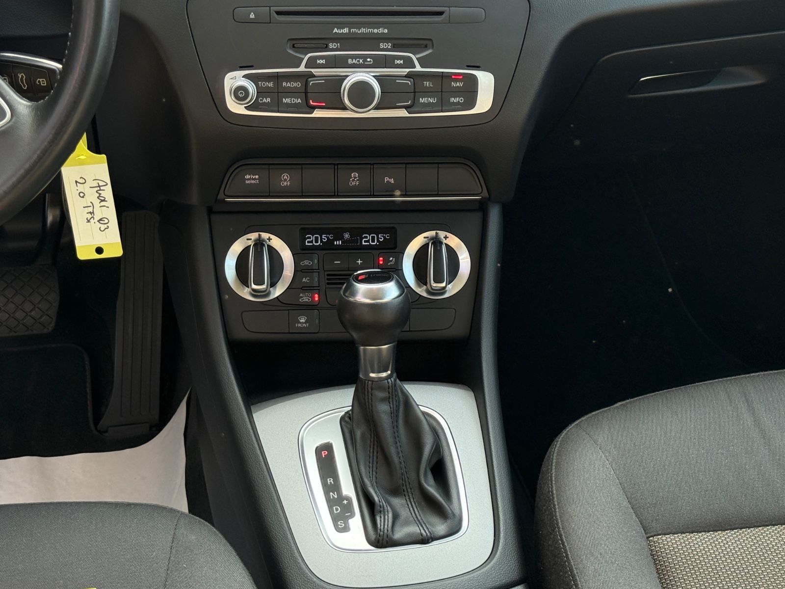 Q3 2.0 TFSI quattro S-Tronic Navi