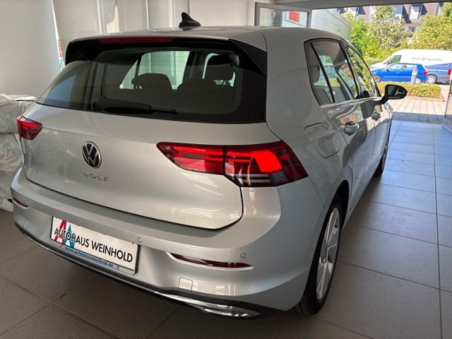 Golf  Style 2.0 TSI DSG LED NAV APP 8FACH
