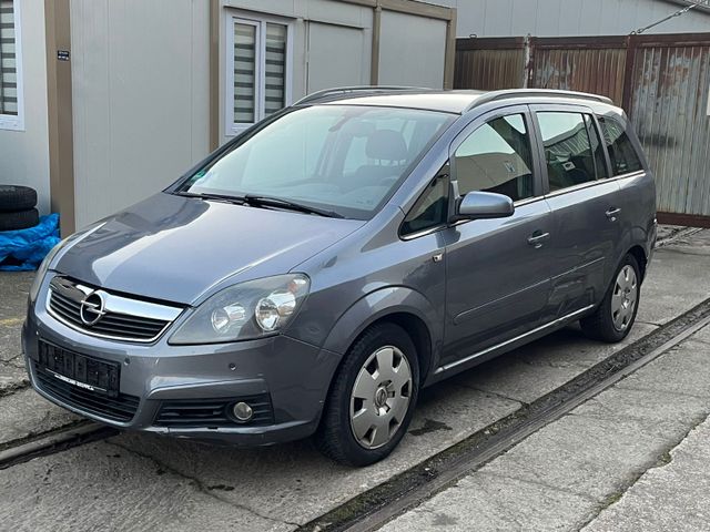 Opel Zafira B Edition