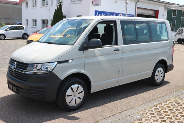 Volkswagen T6.1 Transporter Kombi 2.0 TDI DSG 9-Sitzer AHK