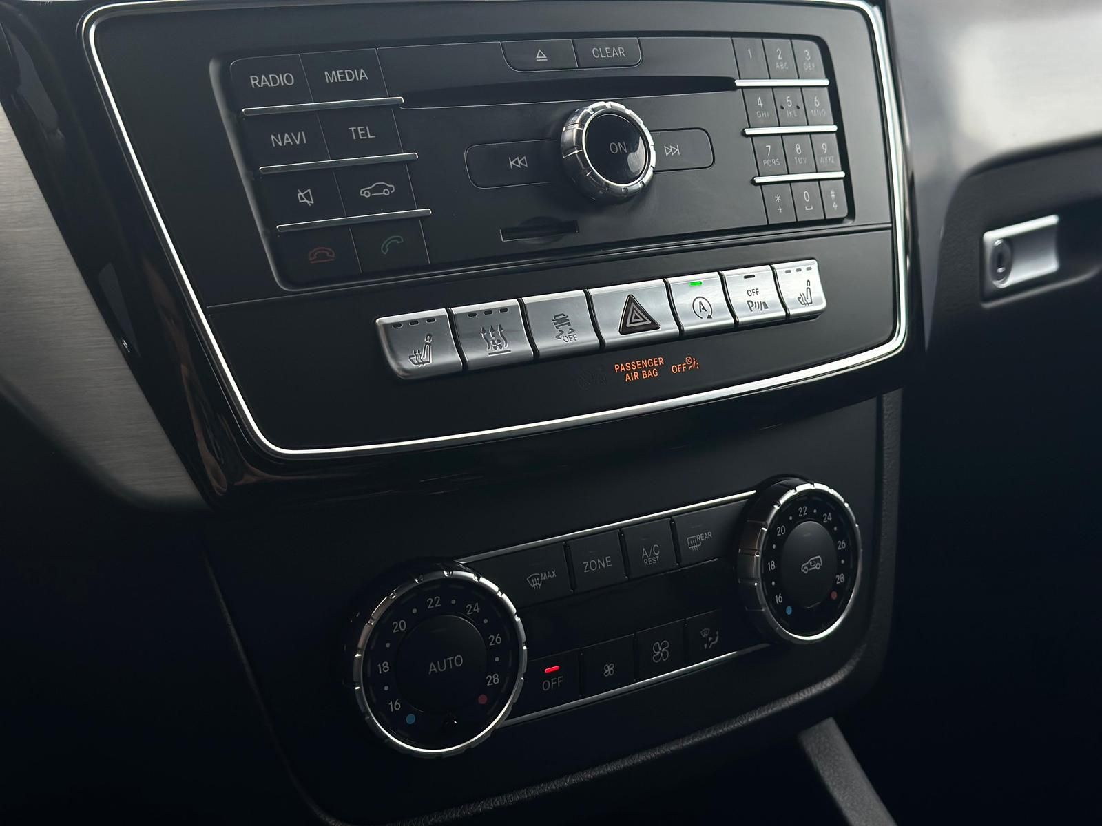 MERCEDES-BENZ GLE400 Coupe AMG 4Matic LED#SH#SHZ#AHK#HUD#TEMPO - Image 13