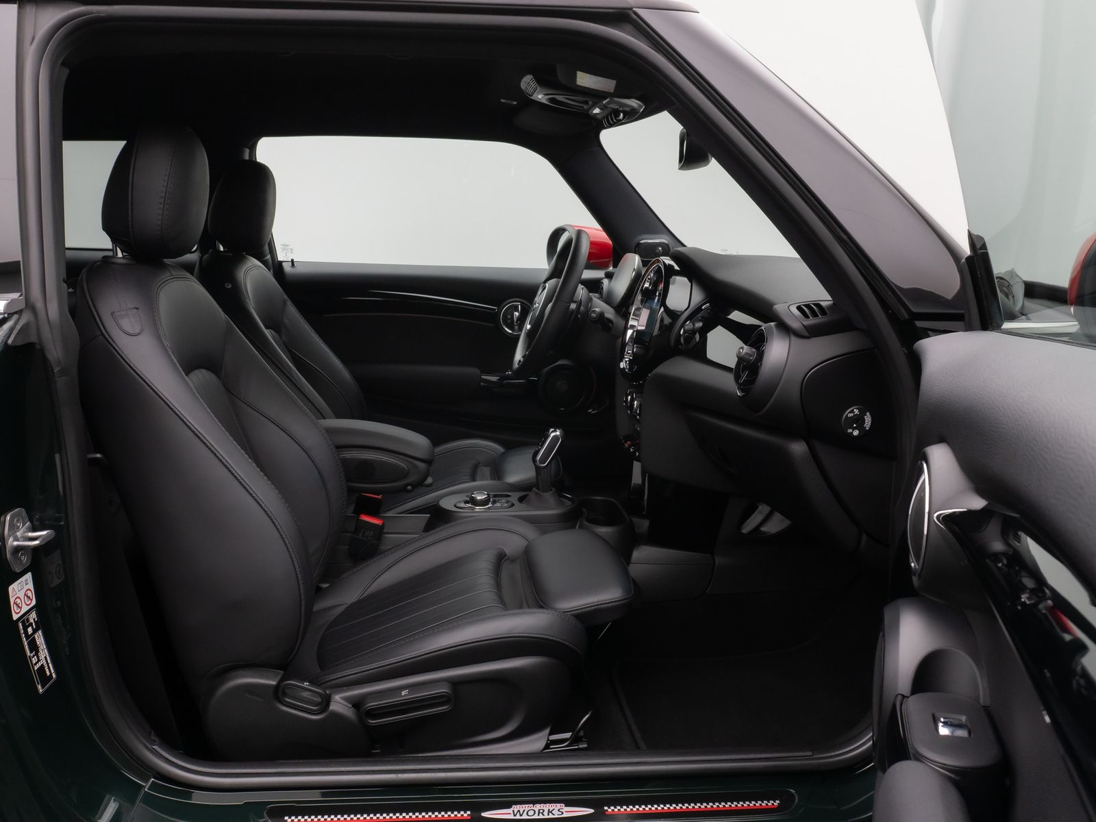 Fahrzeugabbildung MINI John Cooper Works Kamera HUD DAB H/K Komfort 18"