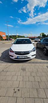 Opel Astra 1.6 CDTI Edition 70kW Edition - Opel Astra mit Diesel-Antrieb: Limousine, 1.7