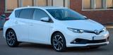 Toyota Auris 1.8 Hybrid Design Edition 