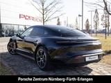Porsche Taycan BOSE LED-Matrix SurroundView Luftfederung - Porsche Taycan aus 2025