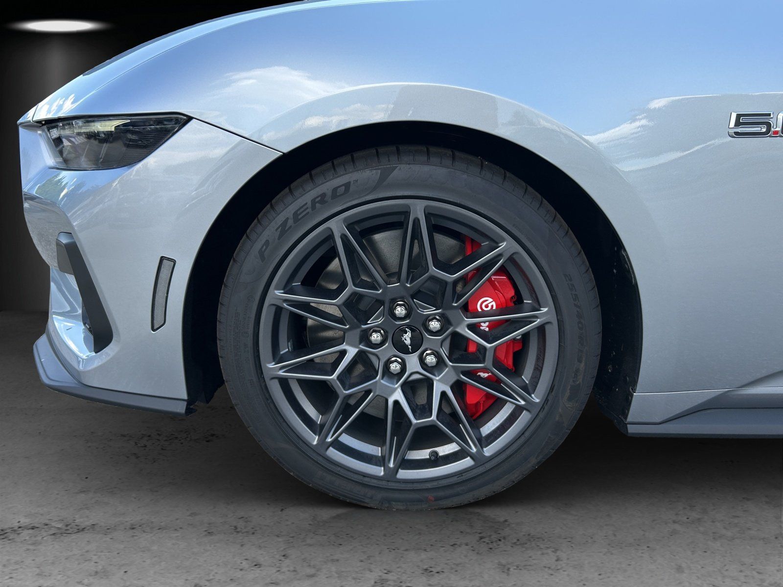 Fahrzeugabbildung Ford Mustang Convertible GT Cabrio Magned Ride