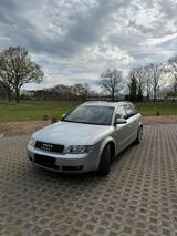 Audi A4 B6 2,5L S Line - Audi A4 aus 2003: Line