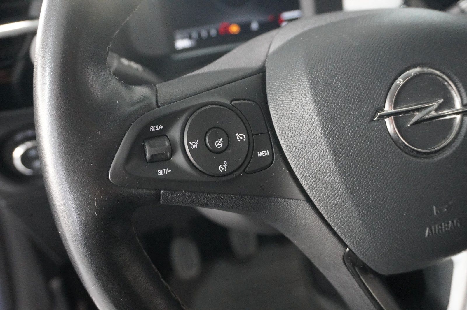 Fahrzeugabbildung Opel Corsa F 1.5D ELEGANCE NAVI/LED/KAMERA/VIRT./DAB+