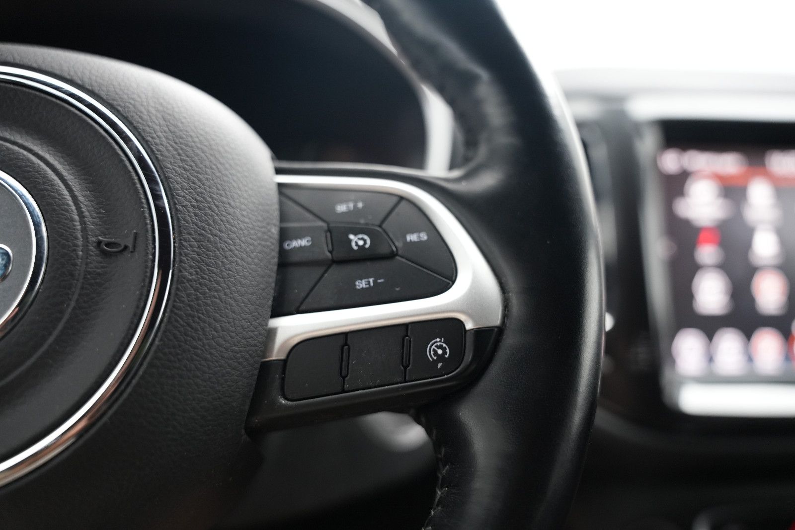Fahrzeugabbildung Jeep Compass S Plug-In Hybrid 4WD *AlpineSound*Kamera