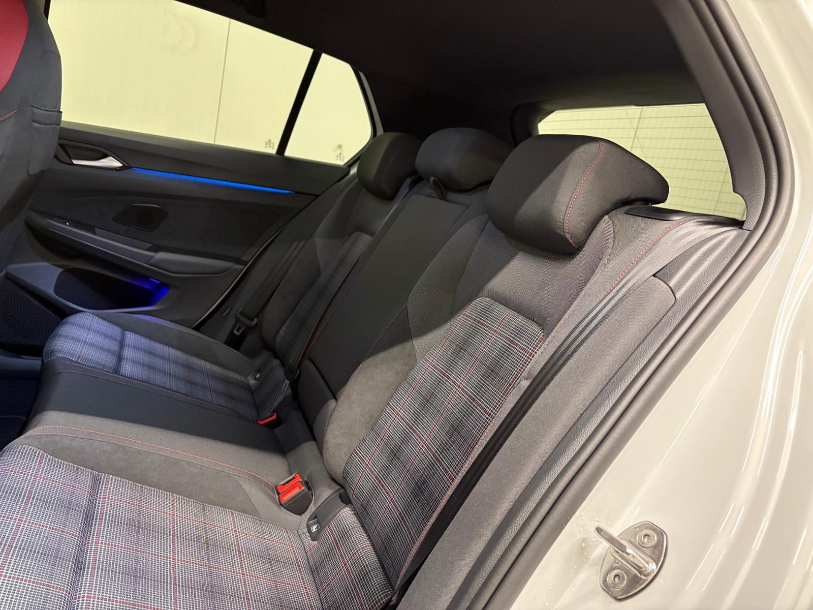 Volkswagen Golf VIII GTI 2.0 TSI DSG PANO MATRIX-LED RFK, миниатюра 17