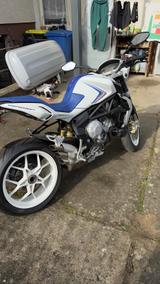 MV Agusta Brutale 800  - MV AGUSTA 800 BRUTALE
