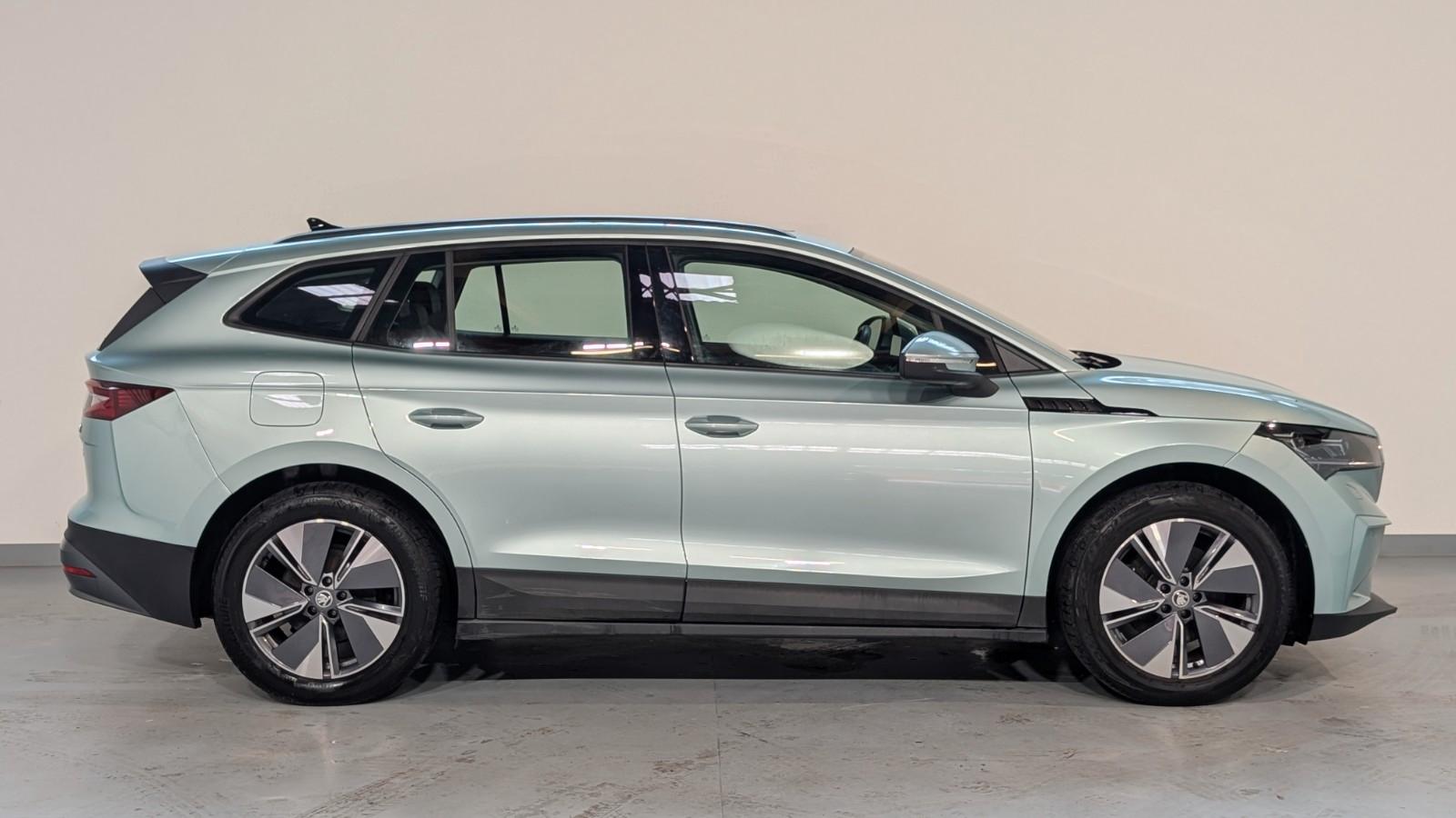 Skoda Enyaq 60 Loft LANE*FRONT*SHZ*KAM*PANO*MATRIX