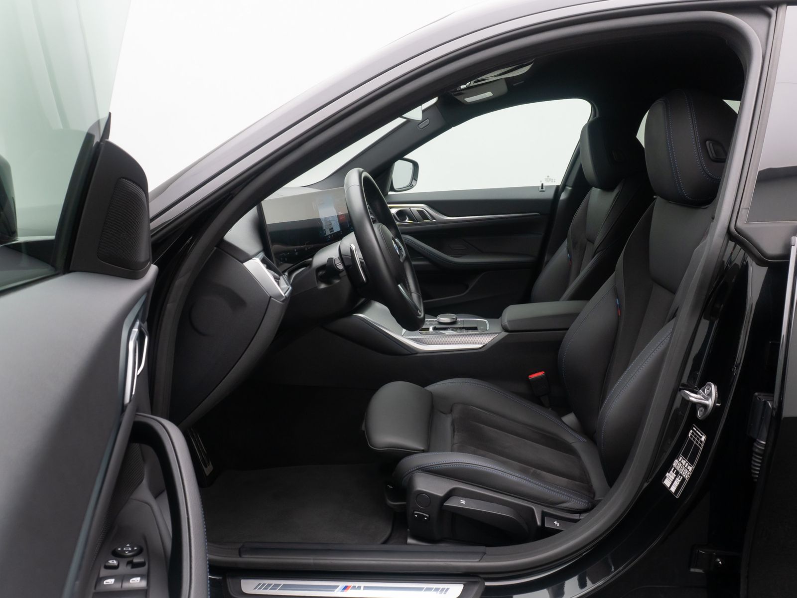 Fahrzeugabbildung BMW 420 Gran Coup&eacute; MSport Kamera DAB AHK HiFi 18Zoll