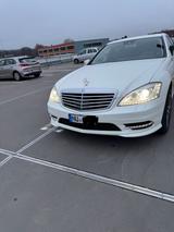 Mercedes-Benz Traum in weiß - Mercedes  S 350 CGI BlueEf... - Mercedes-Benz S 350 mit Benzin-Antrieb