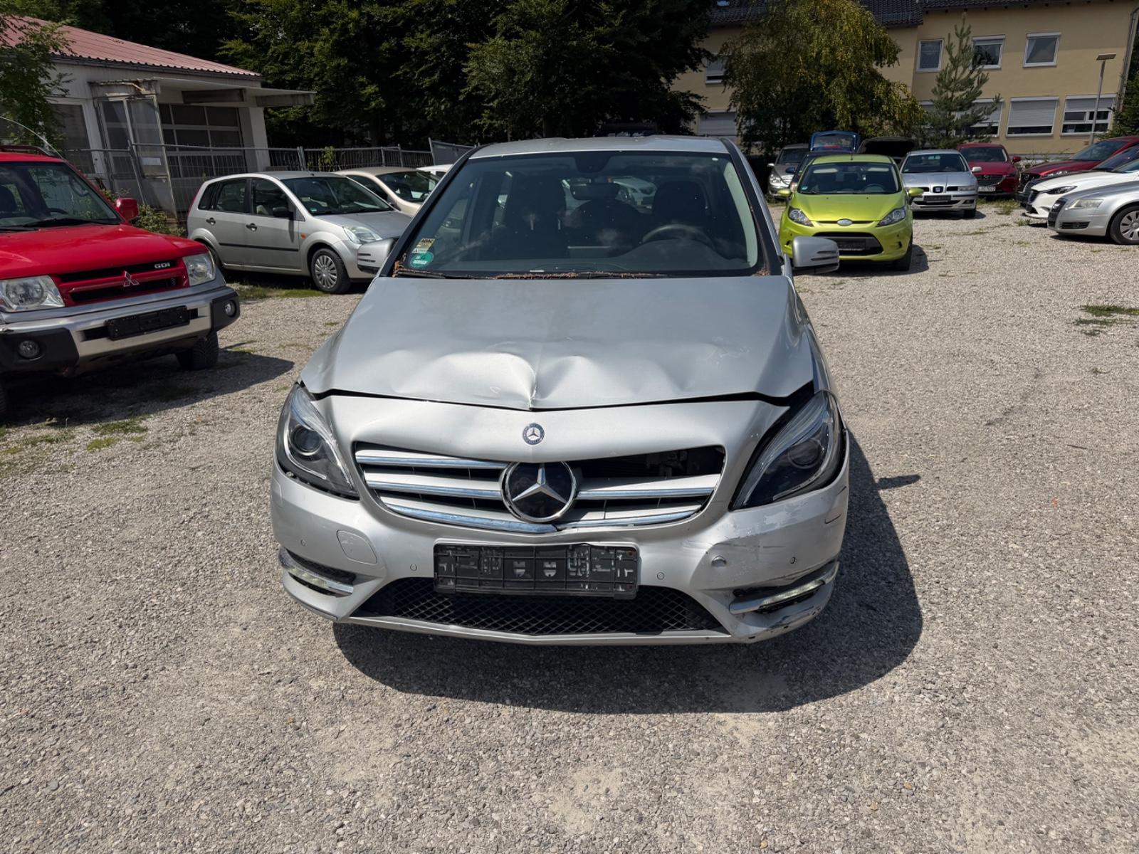 Mercedes-Benz B 180 B B 180