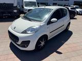 Peugeot 107 Active "68577KM/Euro5"Lückenlos Scheckheft" - Peugeot 107: Weiß