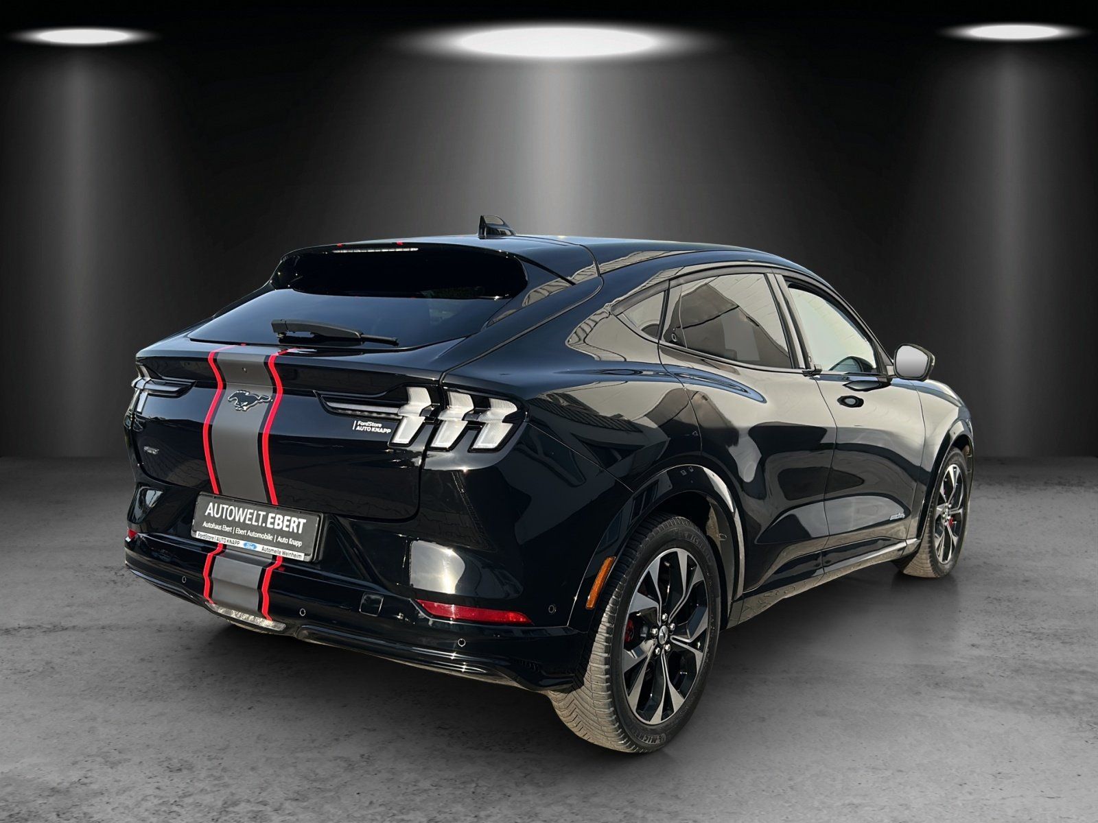 Fahrzeugabbildung Ford Mustang MACH-E AWD Aut./Matrix-LED/ACC/360°/PANO