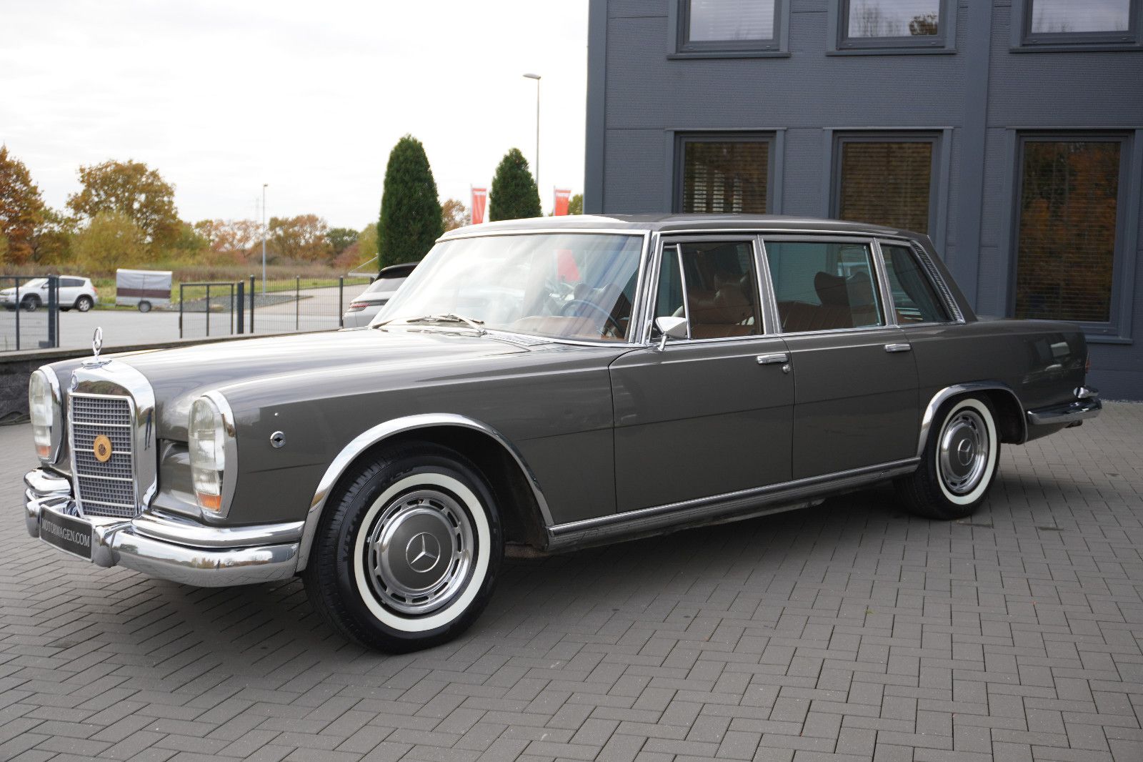 Fahrzeugabbildung Mercedes-Benz 600