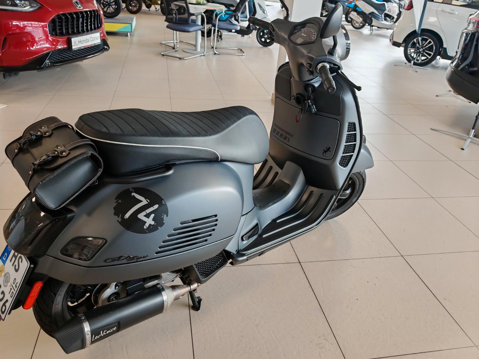 Vespa GTS 125 Supersport ABS / Schwarz Umbau *UNIKAT*