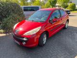 Peugeot 207|Urban Move|Scheckheft|Klima| Service TÜV NEU - Peugeot 207 Gebrauchtwagen in Stuttgart