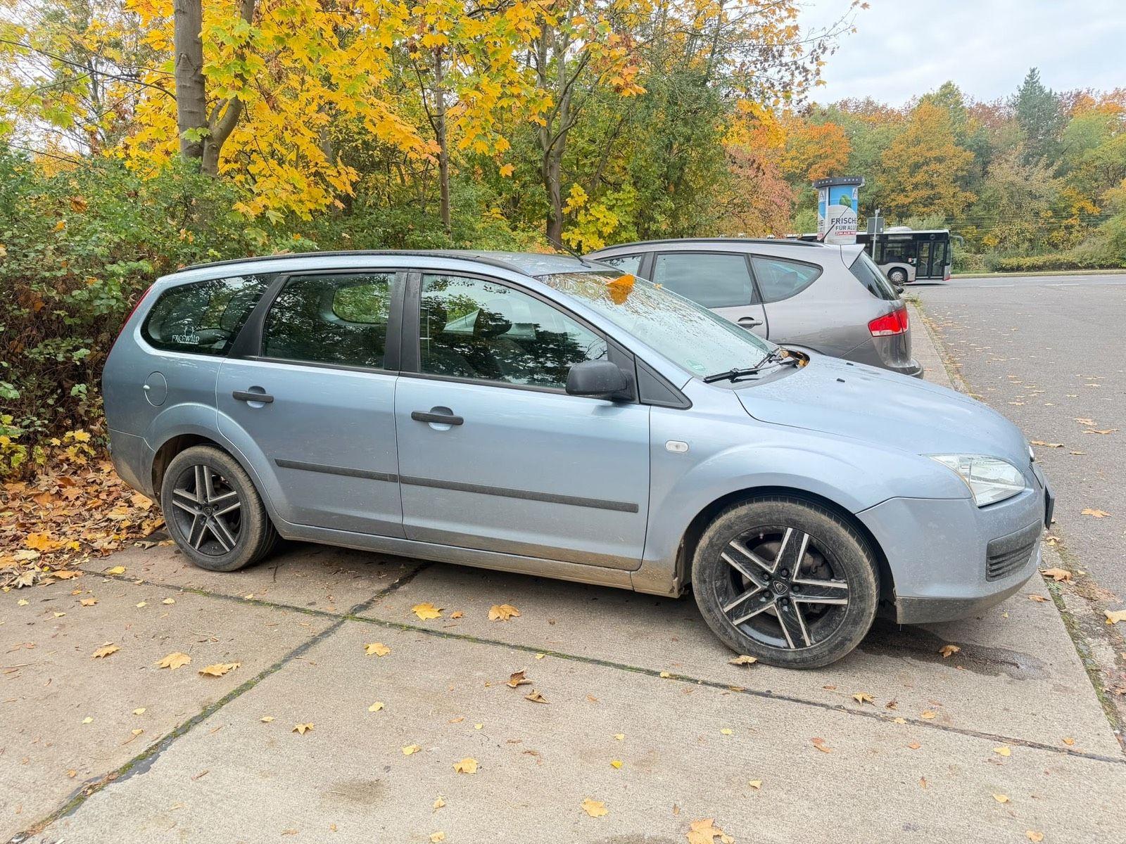 Ford Focus 2006 — photo 10