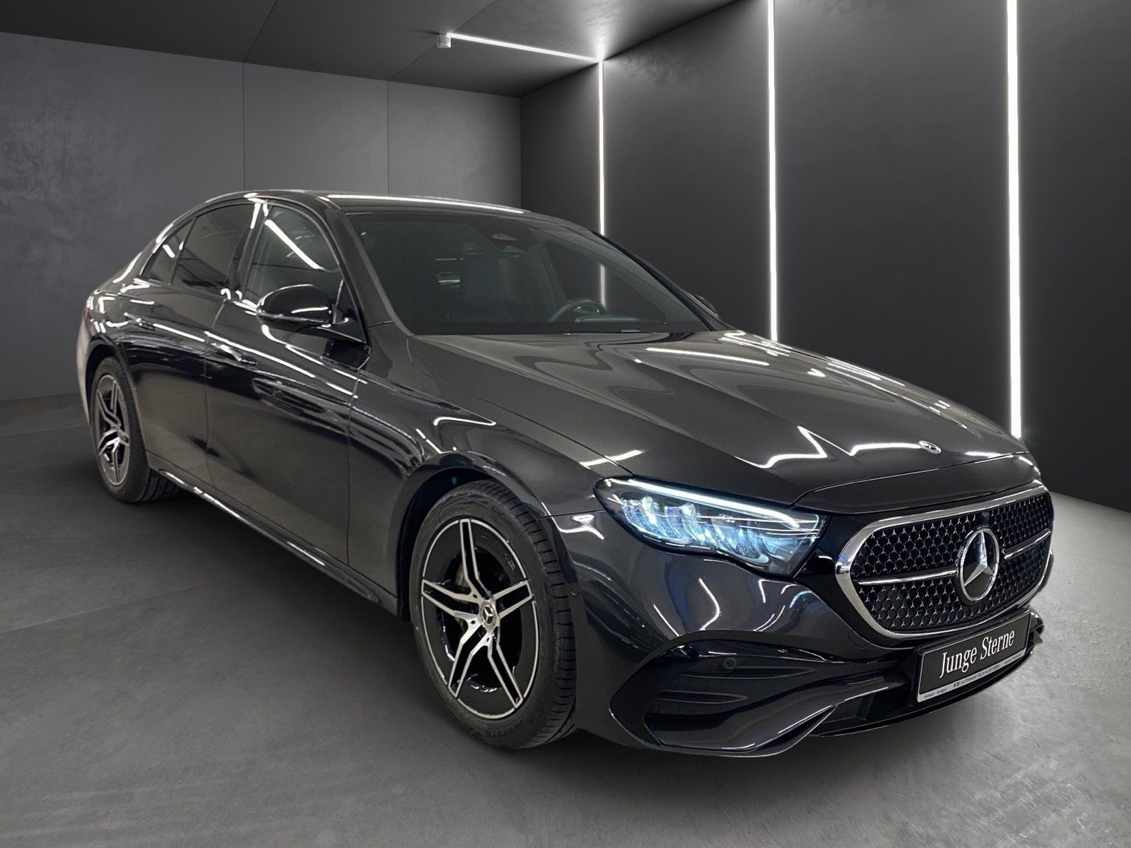 Fahrzeugabbildung Mercedes-Benz E 200 AMG*Distro*Totwink*Night*LED*Kam*CarPlay*