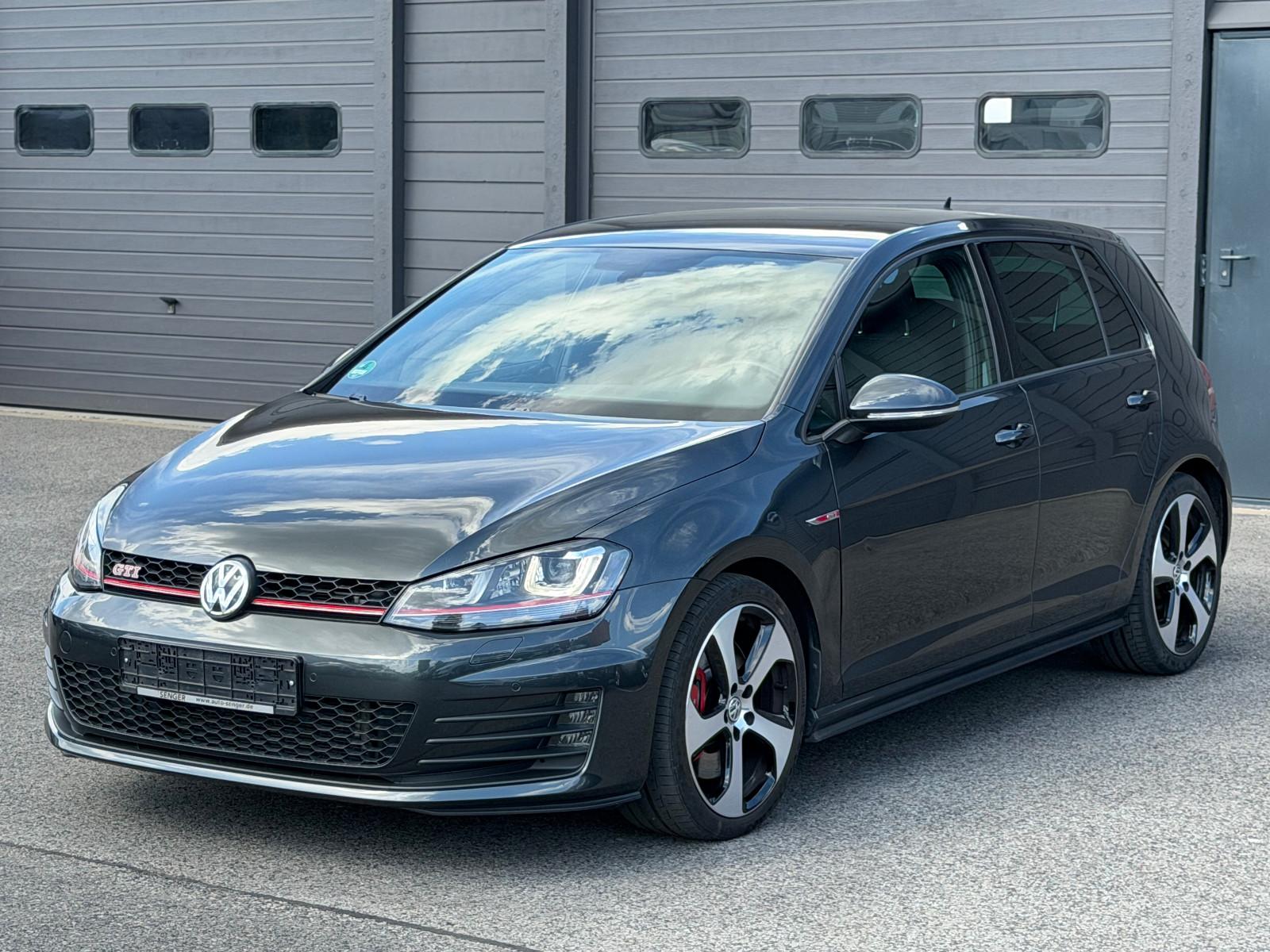 Volkswagen Golf VII Lim. GTI Performance BMT