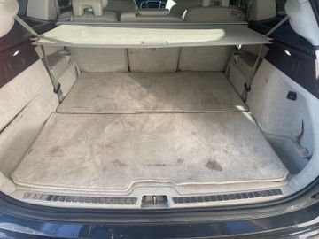 Volvo XC90 - 11