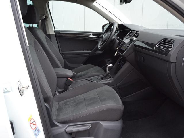 Tiguan 2.0 TDI DSG Elegance AHK/18-ZOLL/MATRIX/N