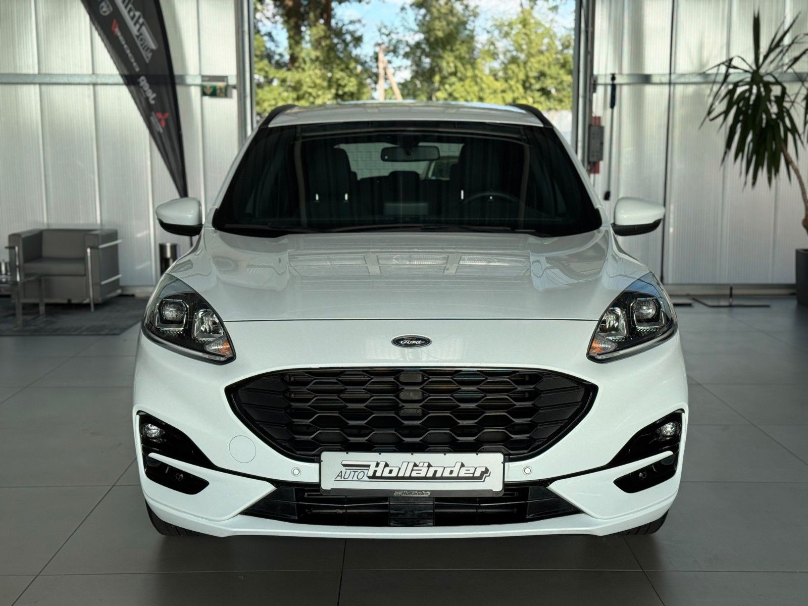 Fahrzeugabbildung Ford Kuga 1.5 ST-Line "Winter-Paket DAB/Navi Kamera"
